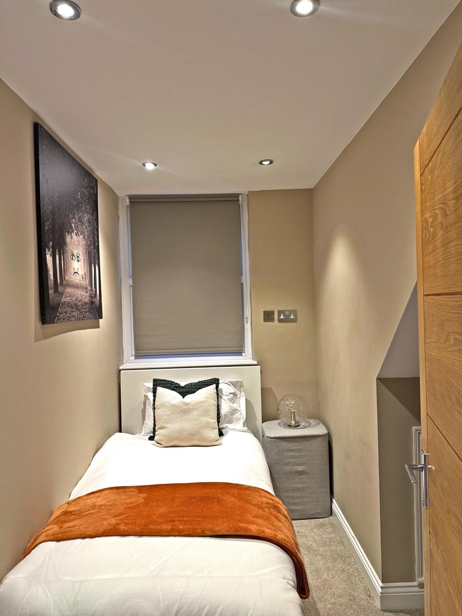 Oikoshomes Three Bedroom Flat In Londra Exterior foto
